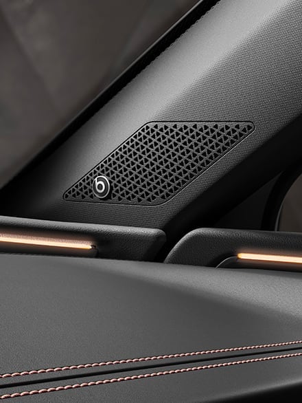 BeatsAudio speakers of the new CUPRA Leon Sportstourer ehybrid Family Sports Car interior view