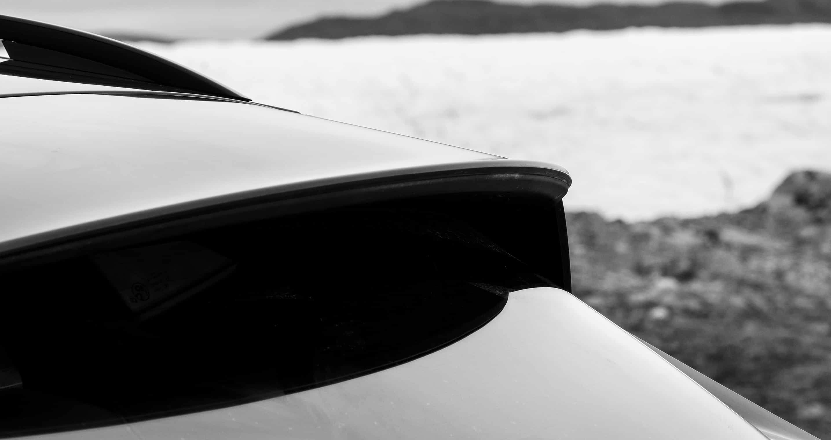 cupra formentor spoiler